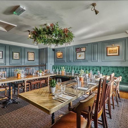Hotel The Wellington Arms - Basingstoke-Reading à Heckfield Extérieur photo