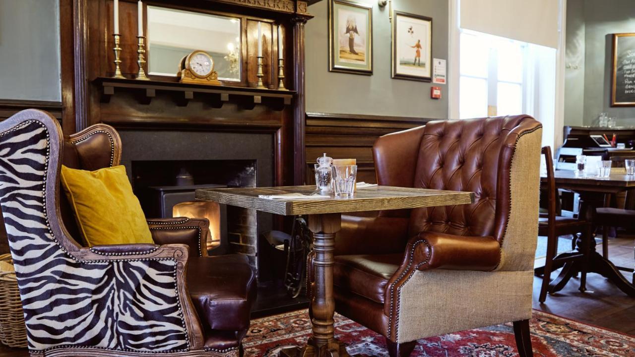 Hotel The Wellington Arms - Basingstoke-Reading à Heckfield Extérieur photo