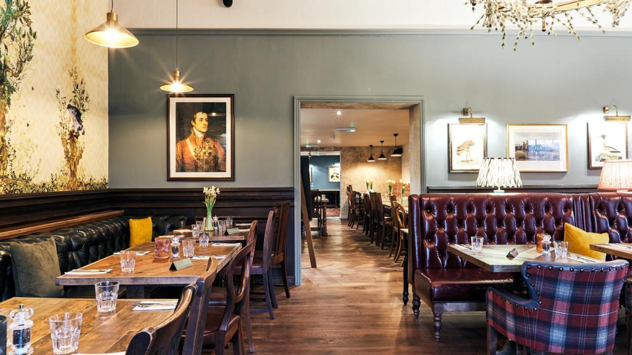 Hotel The Wellington Arms - Basingstoke-Reading à Heckfield Extérieur photo