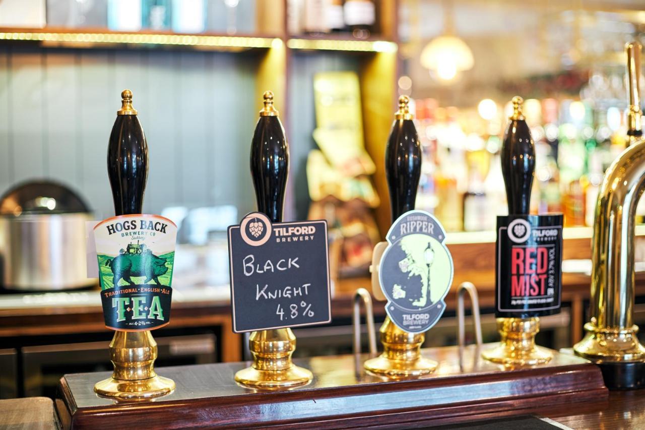 Hotel The Wellington Arms - Basingstoke-Reading à Heckfield Extérieur photo